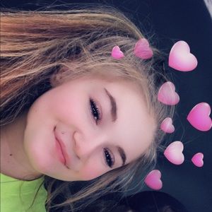 Meet your Posher, Sarae